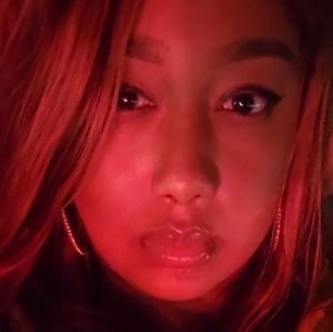 Meet your Posher, Keila